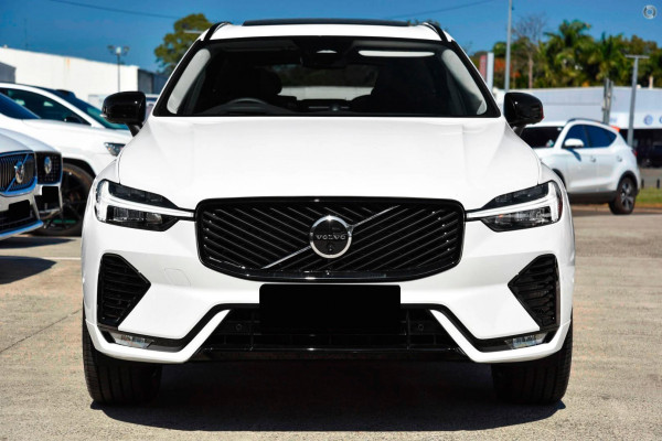2026 Volvo XC60 UZ Ultra B5 Dark SUV Image 2