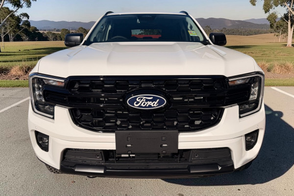 2026 MY26.5 Ford Everest UB Active SUV Image 2