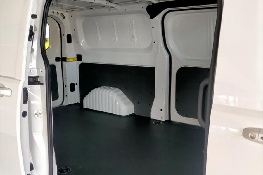 2024 LDV Deliver 7   Van Image 16