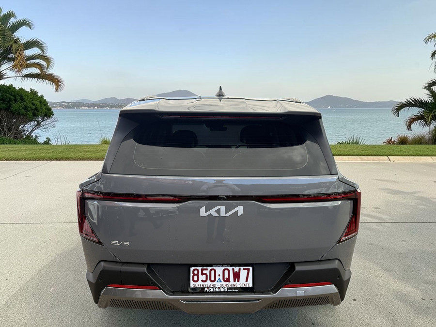 2025 MY26 Kia EV5 OVc Air Long Range SUV Image 7