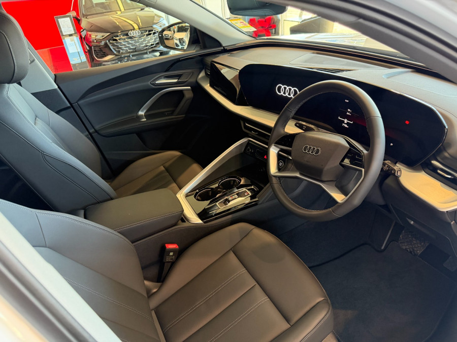 2025 Audi Q5 FY TFSI Sport SUV Image 8