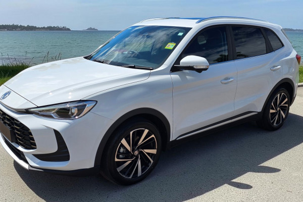 2026 MG ZS Essence Hybrid+ SUV Image 5