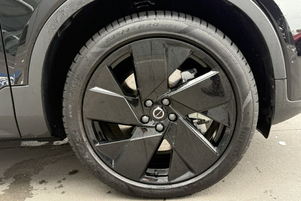 2024 MY25 Volvo EX40  Black Edition SUV Image 5