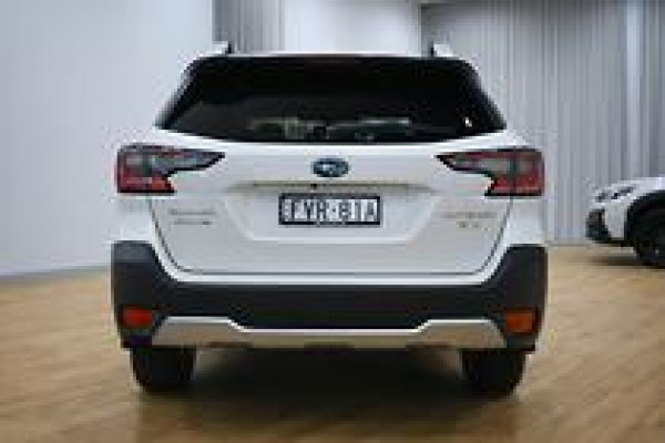 2025 [THIS VEHICLE IS SOLD] image 4