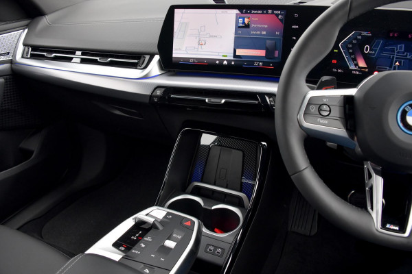 2025 BMW iX2 U10 eDrive20 M Sport SUV image 7