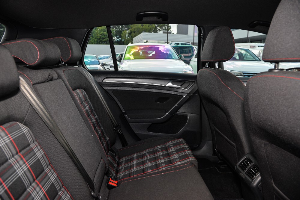 2017 Volkswagen Golf 7 GTI Hatch Image 9