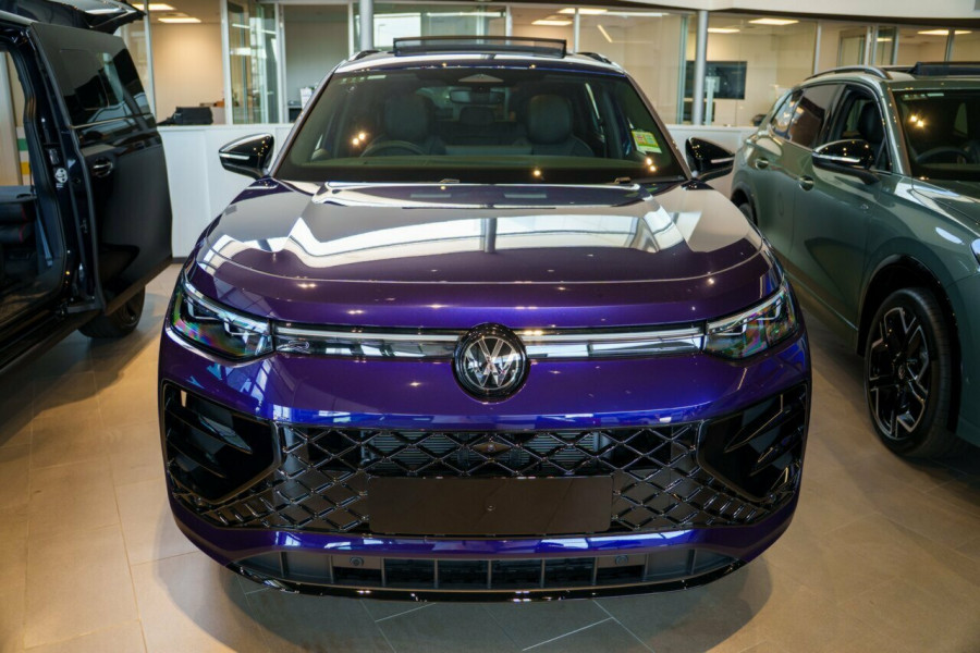 2026 Volkswagen Tayron R4 195TSI R-Line SUV Image 2