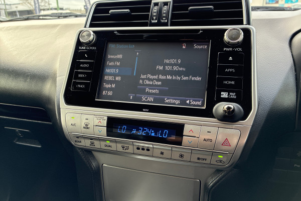 2019 Toyota LandCruiser Prado GDJ150R GXL SUV Image 21