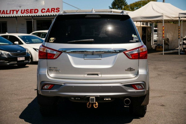 2017 Isuzu MU-X LS-T SUV Image 3
