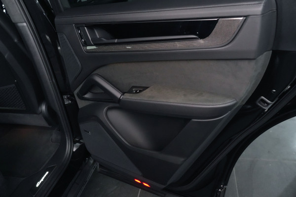 2024 Porsche Cayenne GTS Coupe Image 49