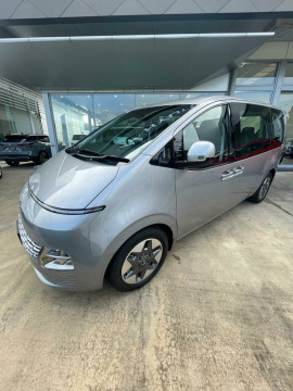 2025 Hyundai Staria US4.V3  People Mover image 10