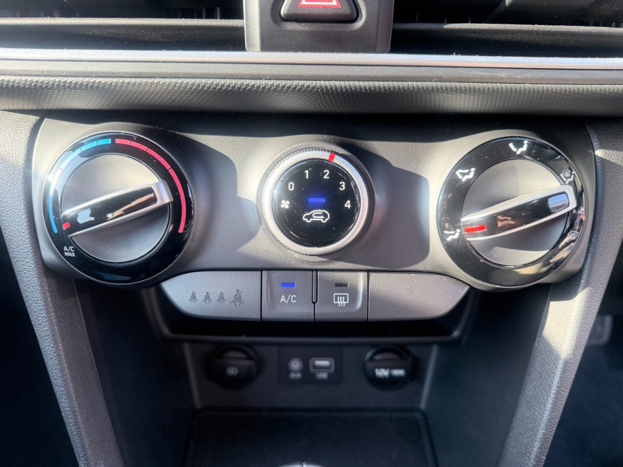 2019 MY20 Hyundai KONA OS.3 Active SUV Image 13