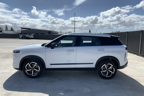 2025 Jaecoo J7 T35 Track SUV Image 4