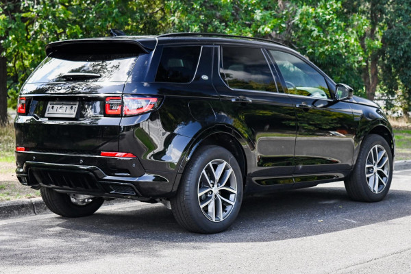 2025 MY25.5 Land Rover Discovery Sport L550 P300e Dynamic SE SUV image 3