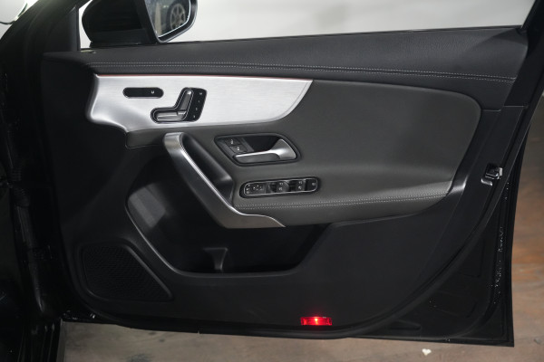2022 Mercedes-Benz A-Class 4matic Hatch image 31