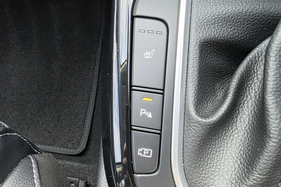 2021 MY22 Kia Cerato BD Sport+ Hatch Image 24