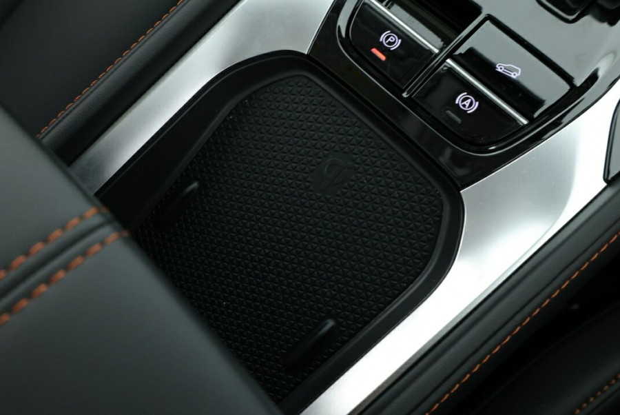 2024 MY25 MG HS AS33 Essence SUV Image 27