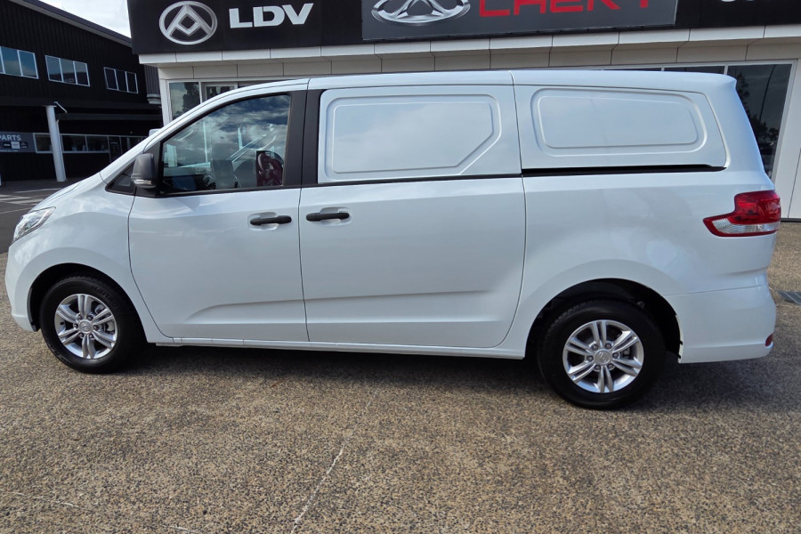 2025 LDV G10 SV7C + Van Image 6