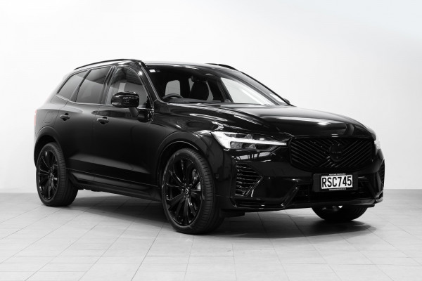 2026 Volvo XC60 UZ T8 Ultra Plug-in-hybrid AWD SUV Image 1