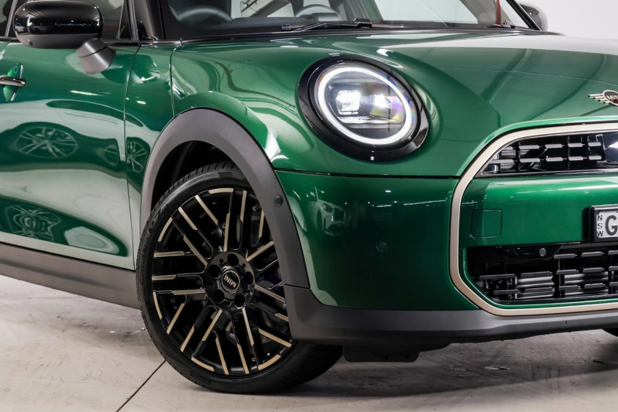 2025 MINI Cooper F65 C Favoured Hatch