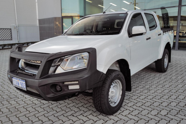 2020 MY19 Isuzu D-MAX TF SX Ute Image 3