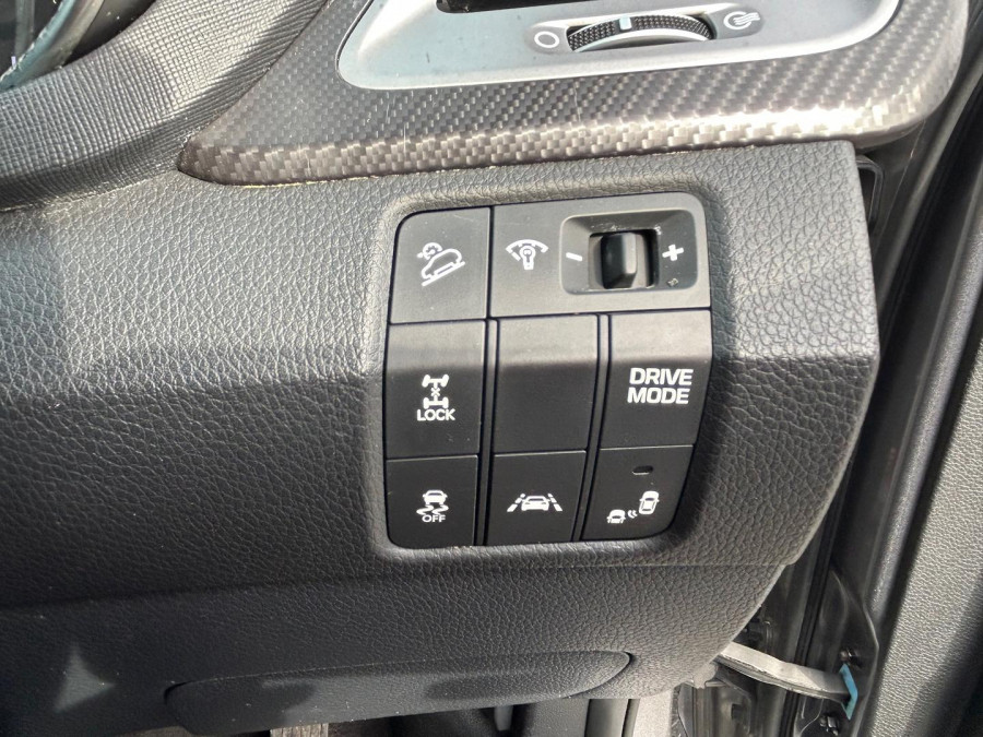 2017 MY18 Hyundai Santa Fe DM5 Series II Highlander SUV Image 18