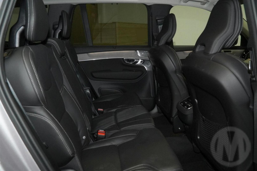 2025 MY26 Volvo XC90 L Series Ultra B5 Dark SUV Image 16