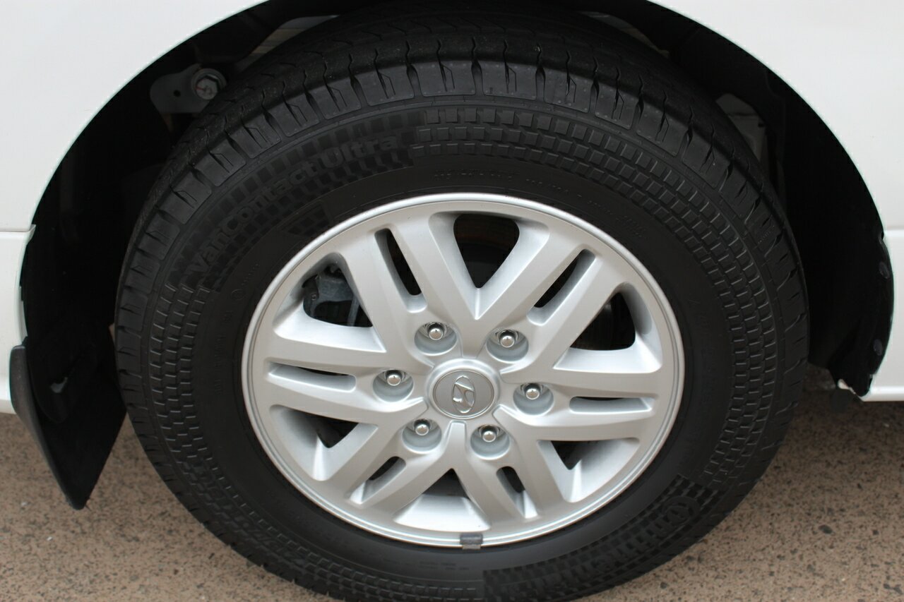 2021 Hyundai iMax TQ4 Active Wagon Image 14