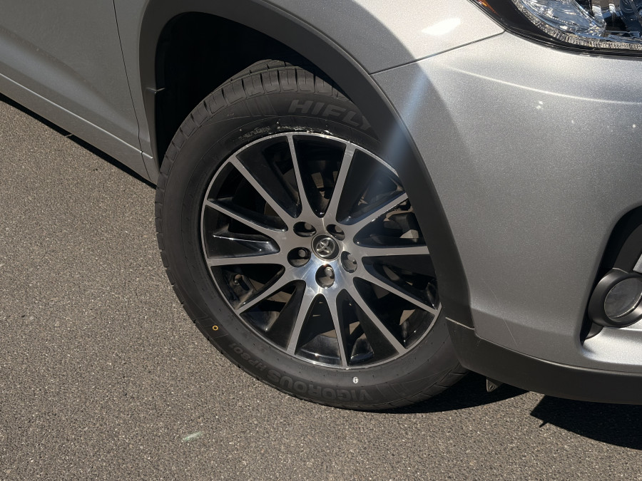 2018 Toyota Kluger GSU50R Grande SUV Image 12