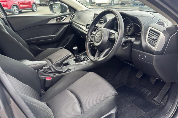 2016 Mazda 3 BM5478 Neo Hatch Image 11