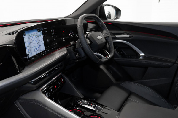 2025 Audi SQ5 GU edition one SUV image 8