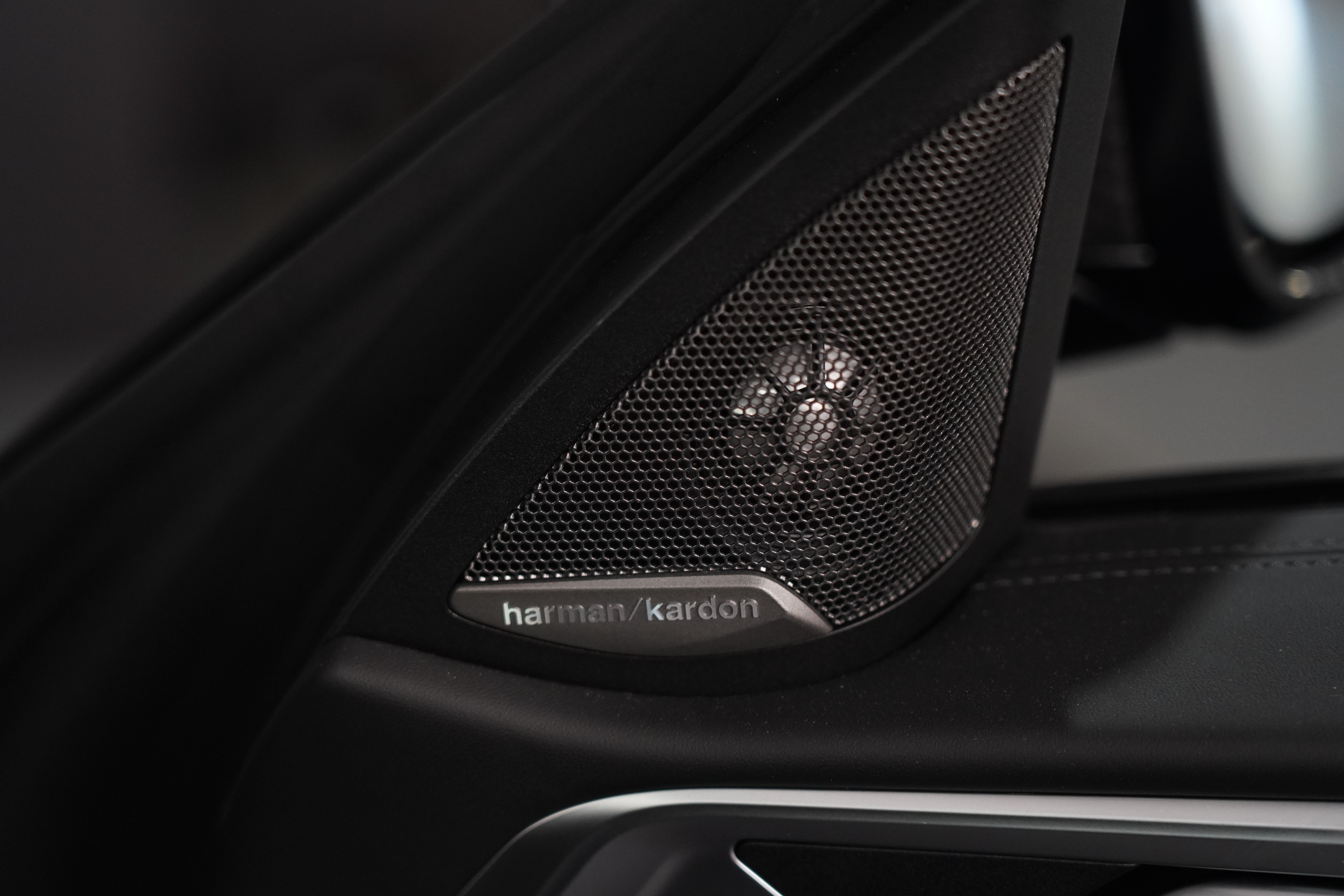 2022 BMW M4 50 Jahre Edition X Drive Coupe Image 52
