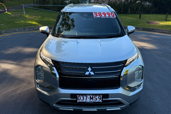 2022 MY24 Mitsubishi Outlander ZM LS SUV Image 5