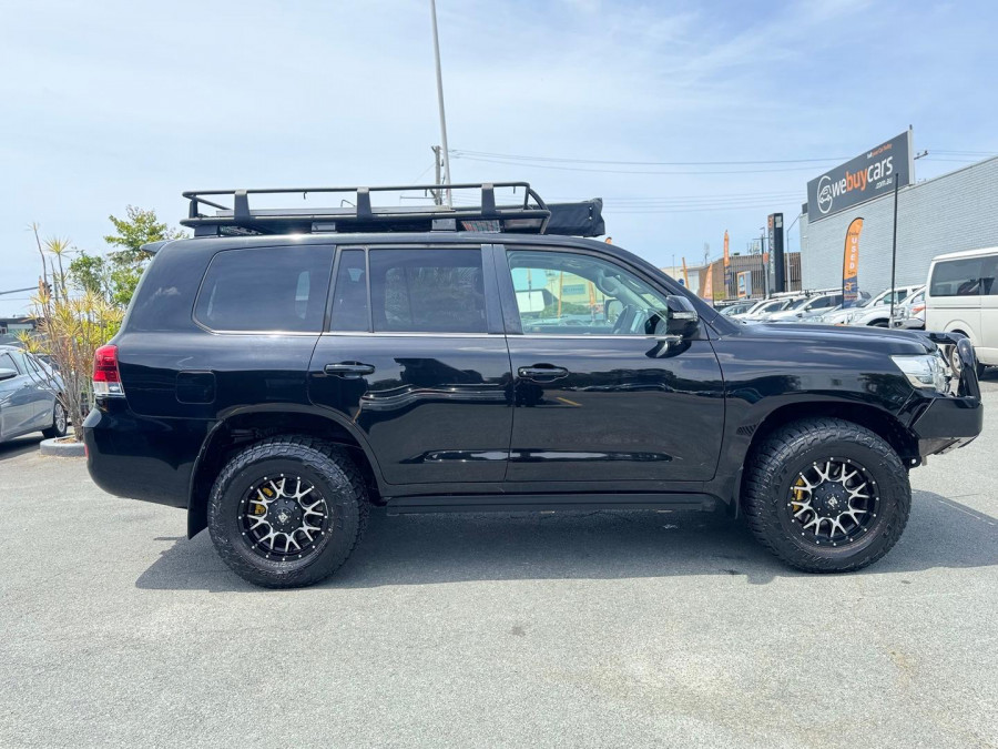 2019 Toyota LandCruiser VDJ200R VX SUV Image 7