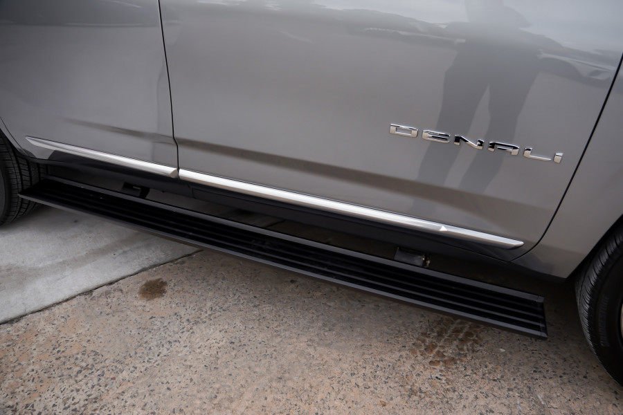 2025 GMC Yukon  Denali Wagon Image 16