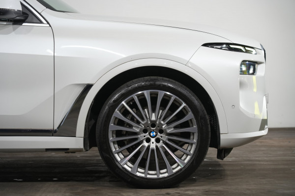 2022 BMW X7 Xdrive40d Design Pure Exc Mhev SUV Image 5
