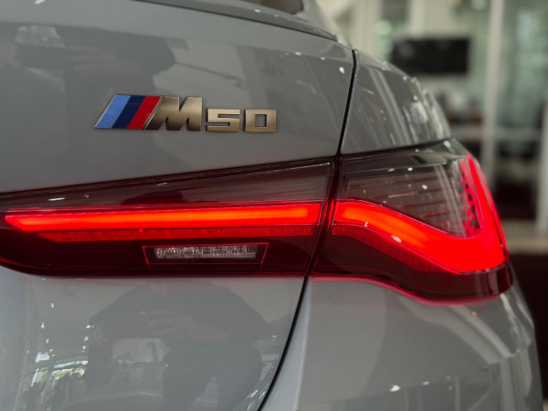 2024 BMW i4 G26 M50 Hatch image 5