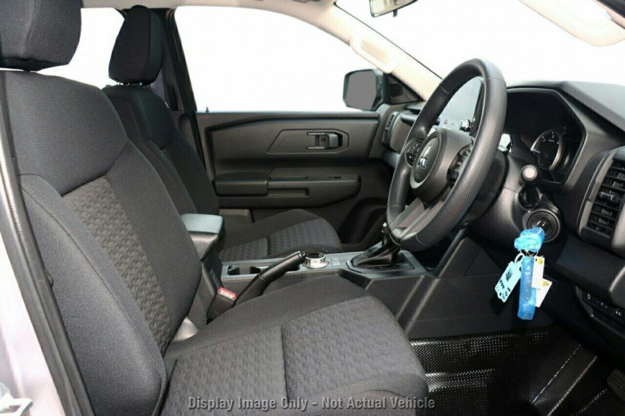 2024 Mitsubishi Triton MV GLX Ute Image 6