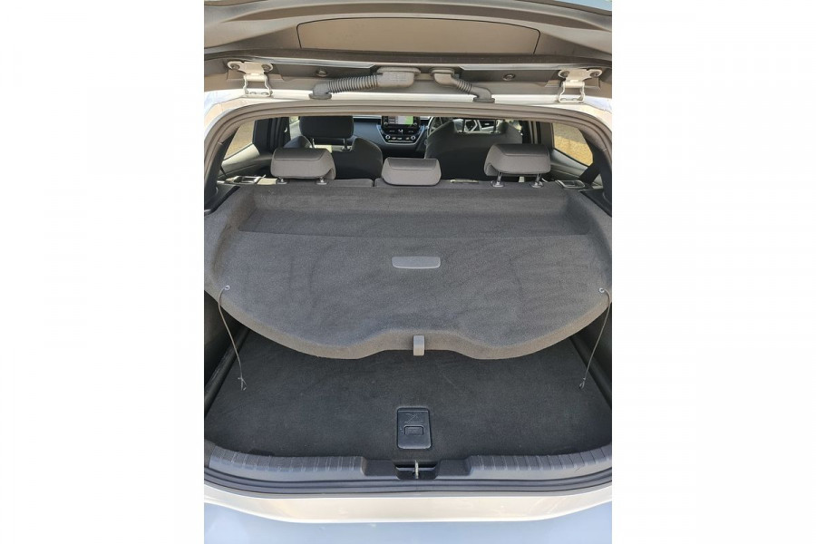 2019 Toyota Corolla ZWE211R SX Hybrid Hatch Image 11