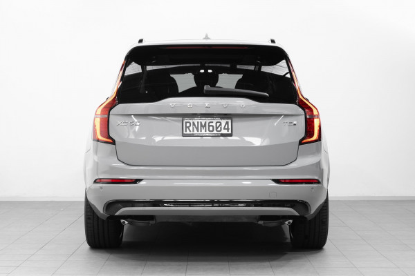 2025 Volvo XC90 L Series Ultra T8 Plug-In Hybrid SUV Image 7