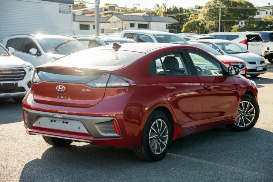 2021 MY22 Hyundai IONIQ AE.V4 Electric Elite Coupe Image 2
