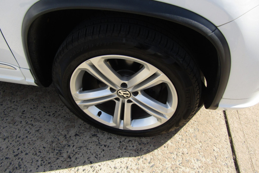 2014 MY15 Volkswagen Tiguan 5N 155TSI R-Line SUV Image 11