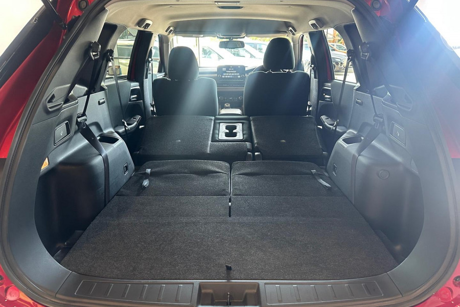 2024 Mitsubishi Outlander ZM LS SUV Image 23
