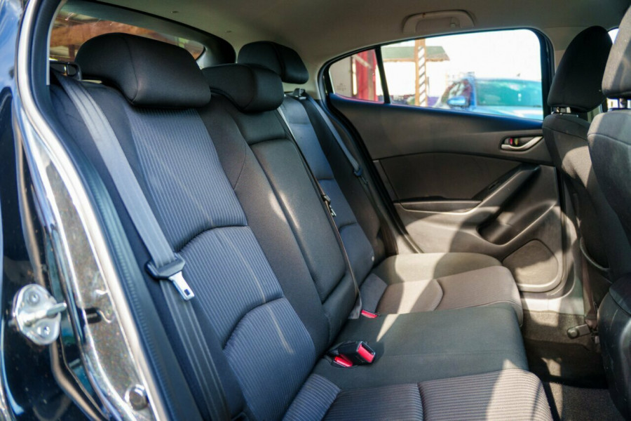 2014 Mazda 3 BM Series Maxx Hatch Image 9