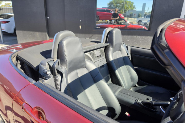 2005 Mazda MX-5 NC Series 2  Convertible Image 16