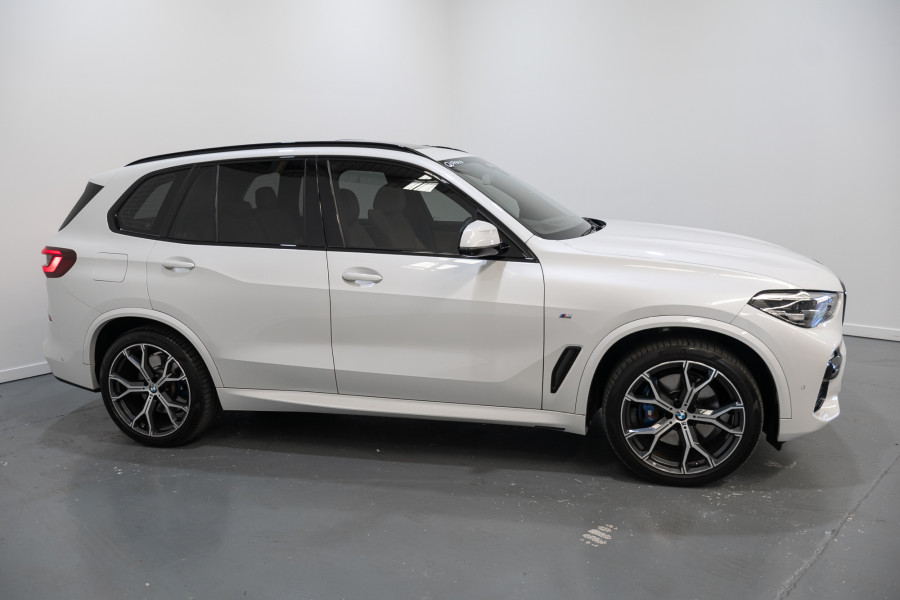 2021 BMW X5 xDrive30d SUV Image 7