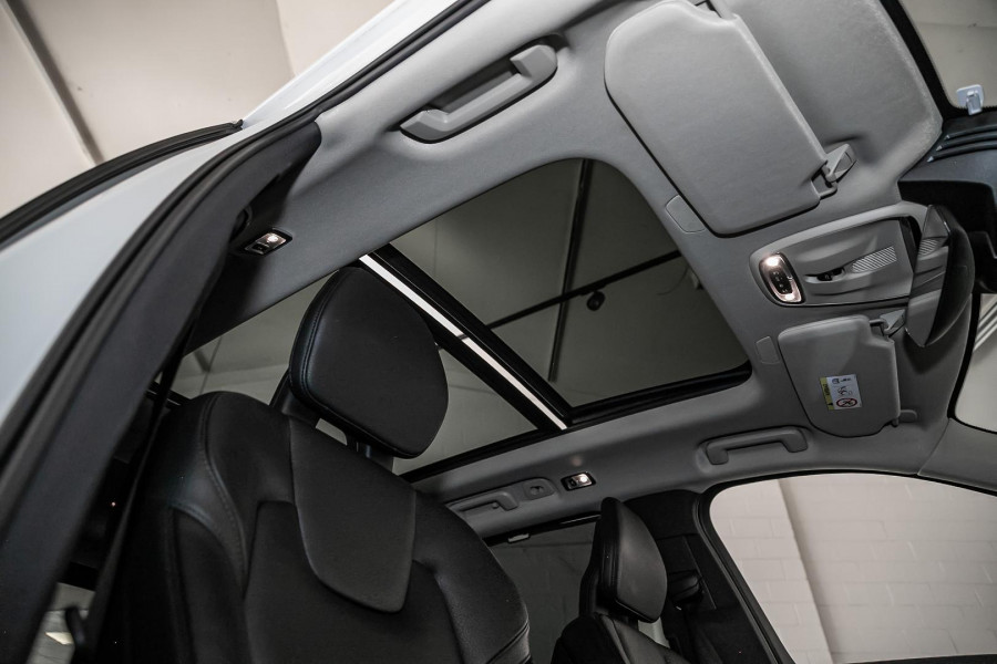 2020 Volvo XC90 L Series D5 Inscription SUV Image 20