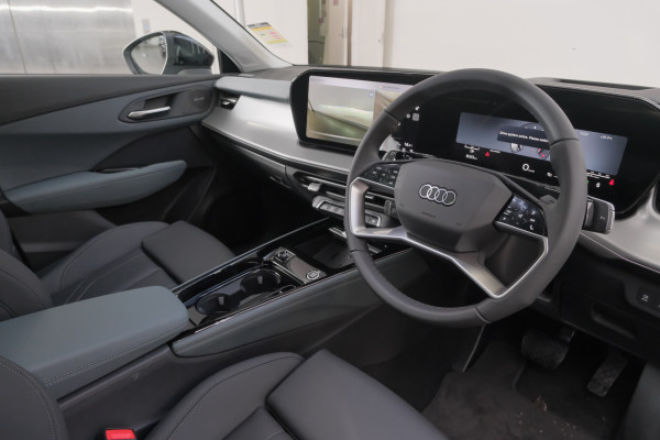 2026 Audi Q3 F3 TFSI 150kW SUV image 7