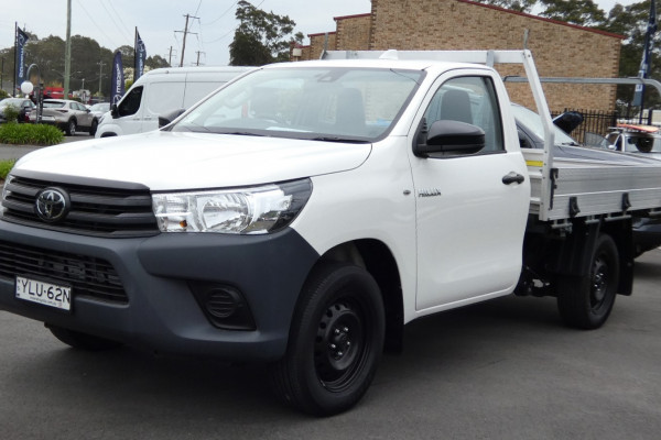 2021 Toyota HiLux TGN121R WORKMATE 4X2 Cab Chassis