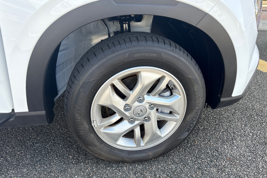 2024 Hyundai Venue QX.V5  SUV Image 24